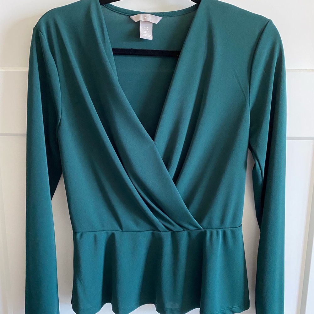 Surplice peplum top